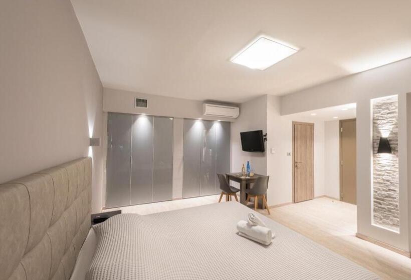 اتاق استاندارد یک نفره, Castello