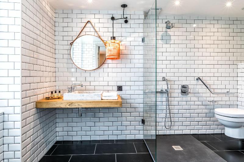 غرفة قياسية سرير كينج, Days Inn By Wyndham Regina Airport West