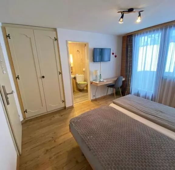 اتاق استاندارد یک نفره, Garni Jägerhof