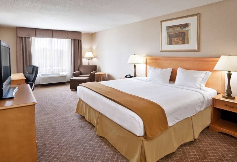 Люкс Адаптированный для Инвалидов, Holiday Inn Express Hotel & Suites Chesterfield   Selfridge Area, An Ihg