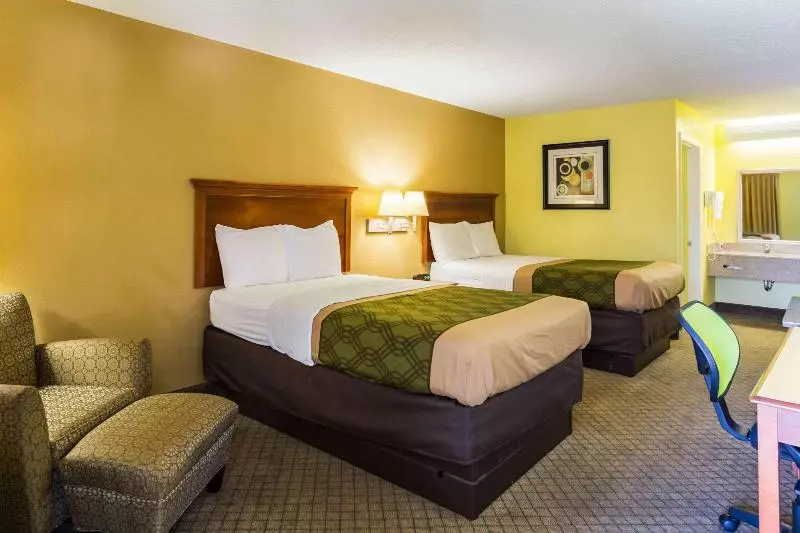 キングサイズベッドのスイートルーム, Holiday Inn Express Hotel & Suites El Dorado, An Ihg