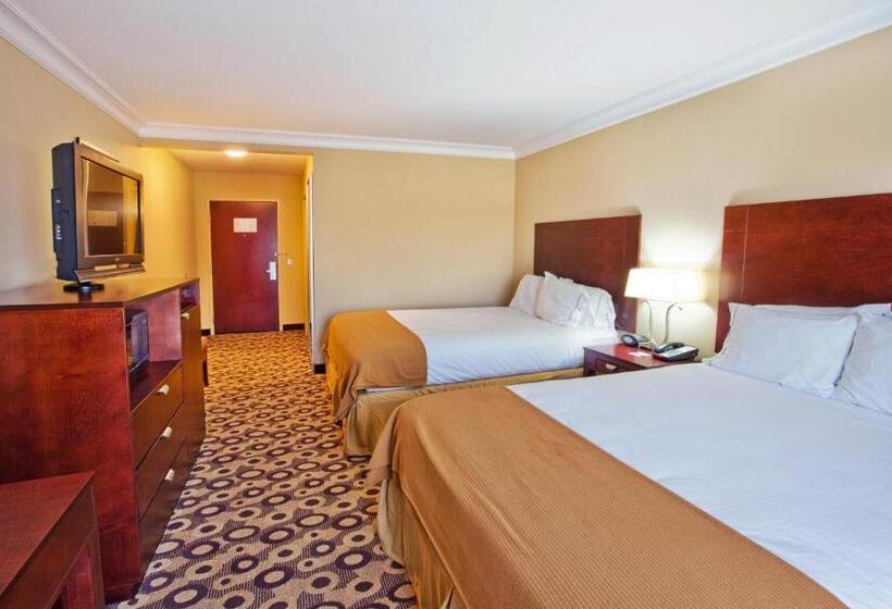 סוויטה, Holiday Inn Express & Suites Macon   I 475, An Ihg