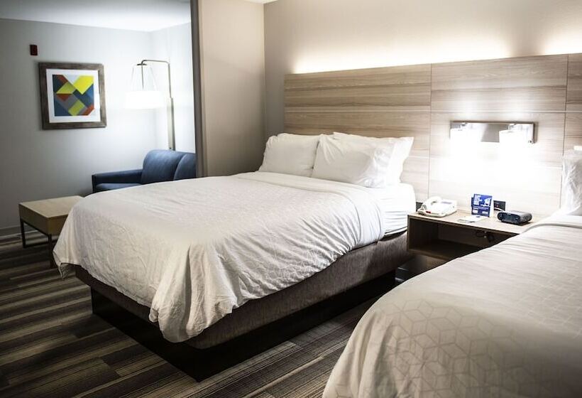 Люкс, Holiday Inn Express Hotel & Suites Sedalia, An Ihg