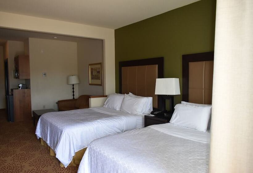 Люкс с Балконом, Holiday Inn Express Hotel & Suites Silt   Rifle, An Ihg