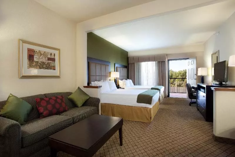 キングサイズベッドのスイートルーム, Holiday Inn Express Hotel & Suites Silt   Rifle, An Ihg