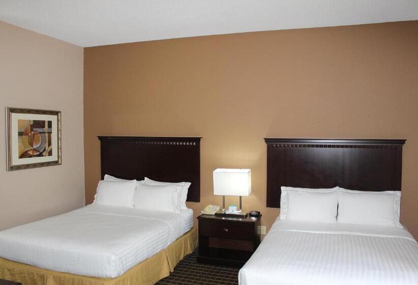 Номер Executive, Holiday Inn Express Kansas City Liberty Missouri, An Ihg