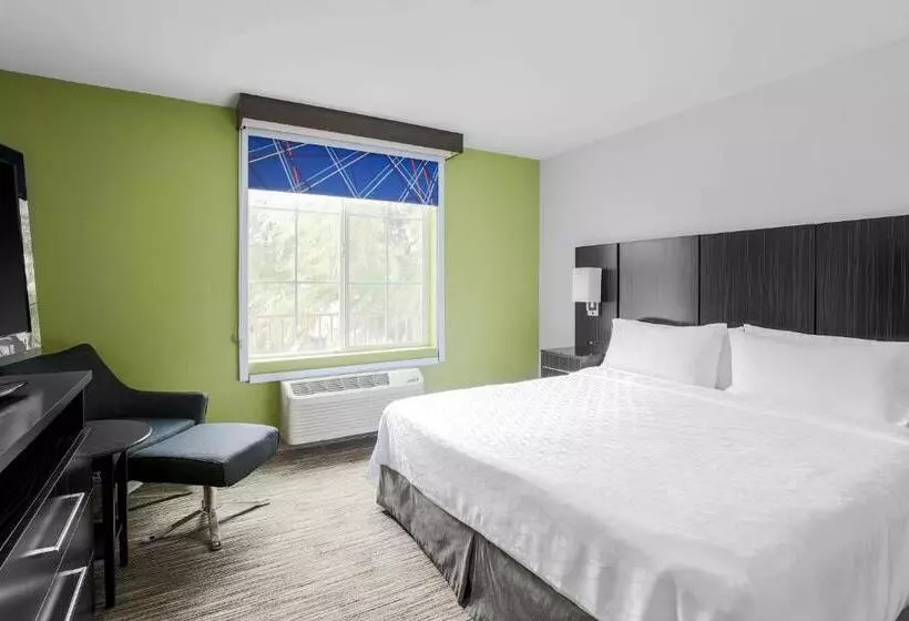 キングサイズベッドのスタンダードルーム, Holiday Inn Express Lancaster, An Ihg