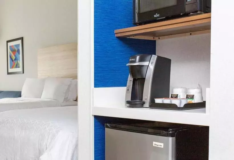 Deluxe-studio, Holiday Inn Express Ontario, An Ihg