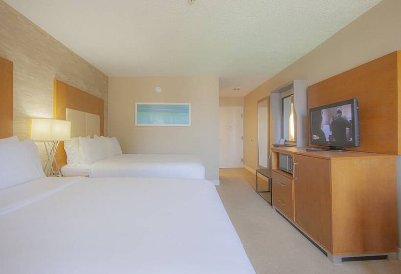 Люкс, Holiday Inn & Suites Spring   The Woodlands