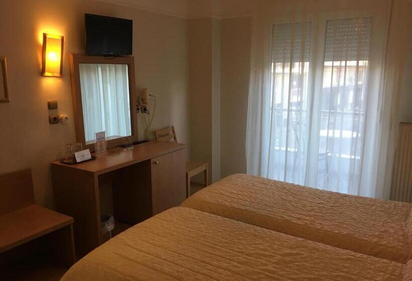 חדר סטנדרט יחיד, Orestion