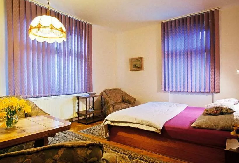 اتاق استاندارد, Pension Ingrid