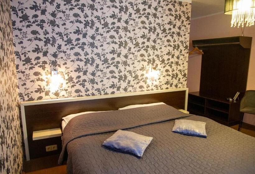 Номер Стандарт, Peregrin