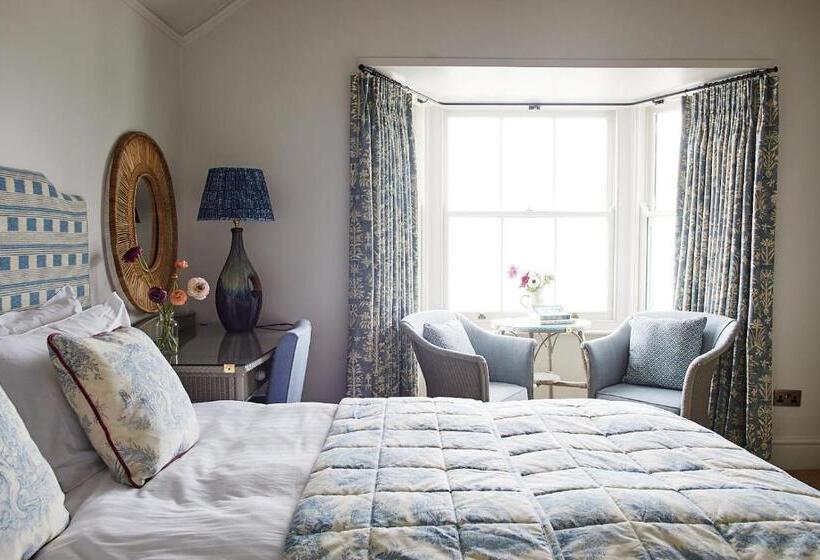 חדר סטנדרט, Red Lion