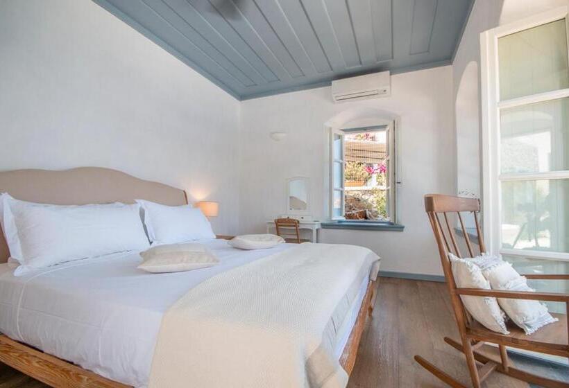 豪华海景房, The Anchor House