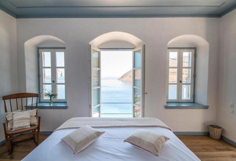 豪华海景房, The Anchor House