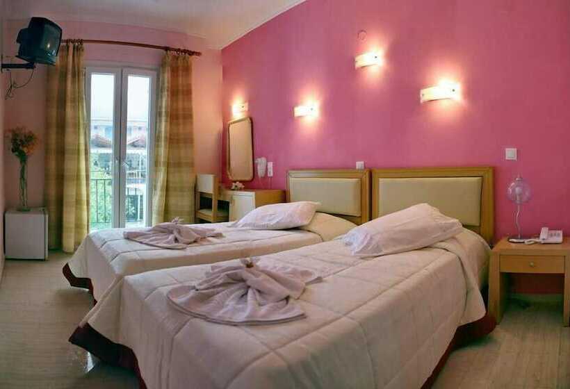 اتاق استاندارد, Theofilos Classic