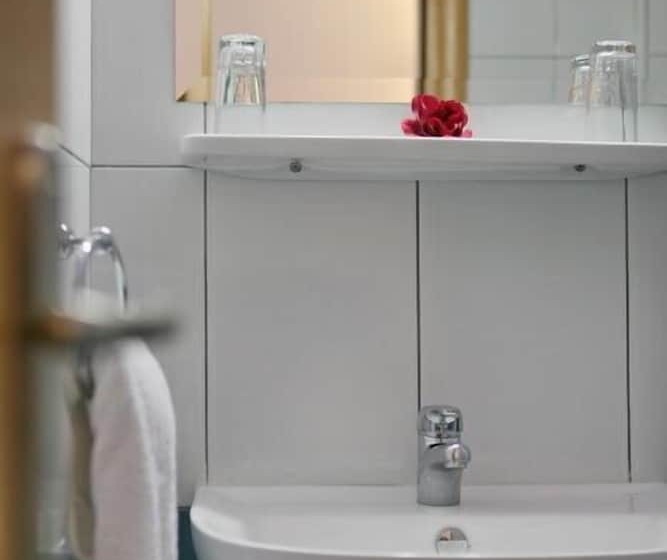 اتاق استاندارد, Theofilos Classic