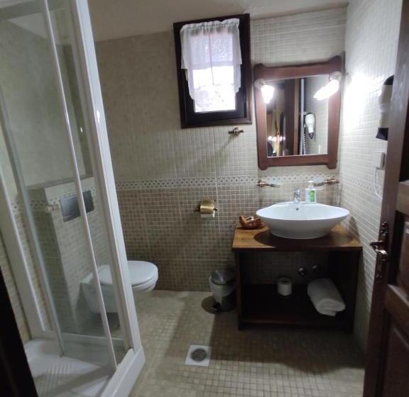 Студия Superior, Xenonas Brizi