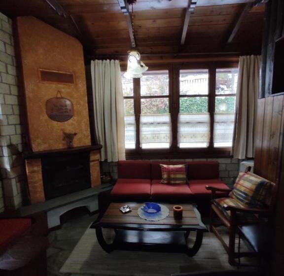 Студия Superior, Xenonas Brizi