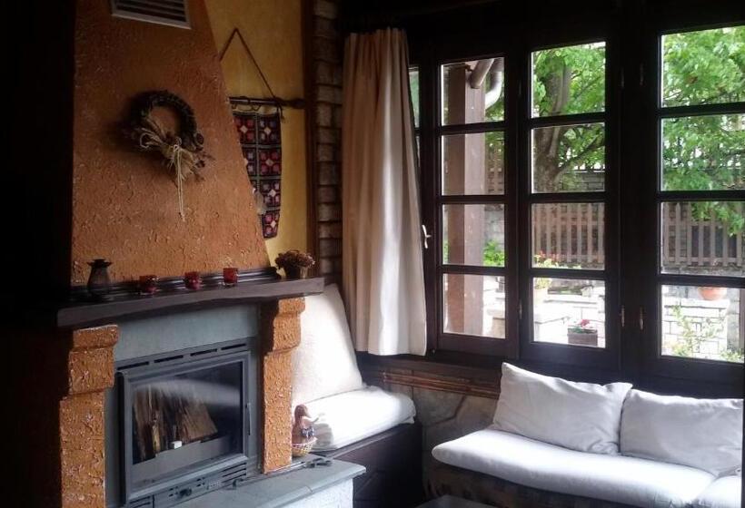 Студия Superior, Xenonas Brizi