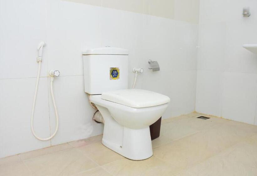 اتاق لوکس خانوادگی, Leesa Villa Safari Resort
