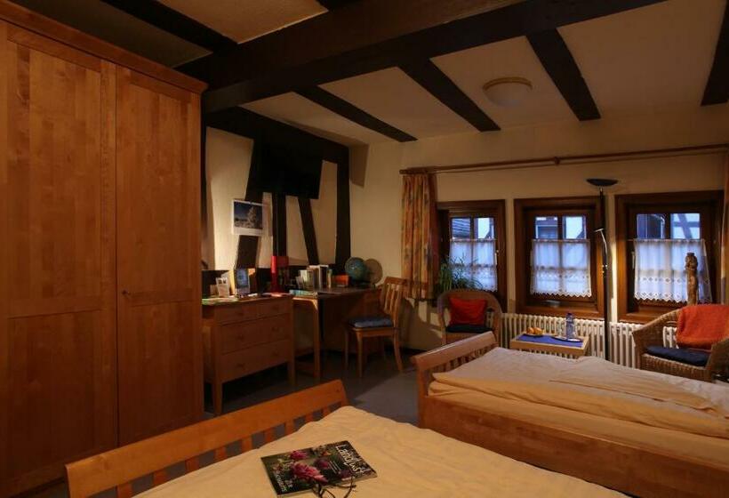 Номер Стандарт, Im Hochzeitshaus