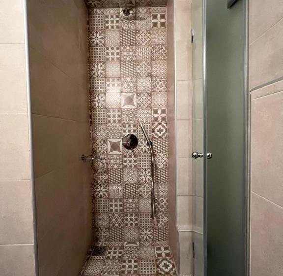 חדר סטנדרט עם מרפסת, Asprolithos Studios