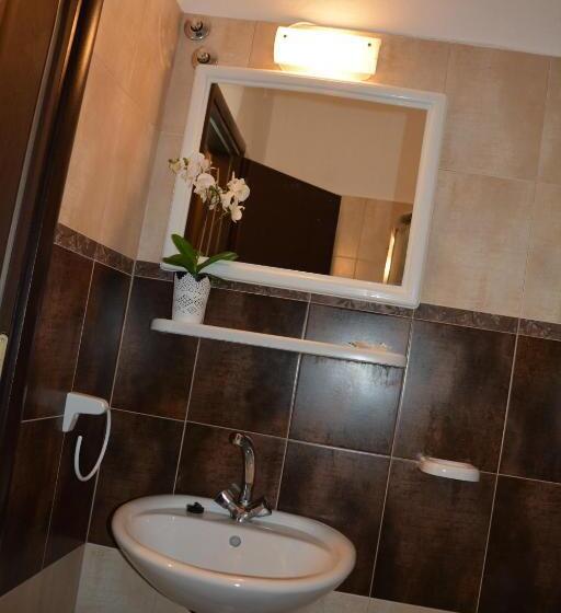 חדר סטנדרט עם מרפסת, Asprolithos Studios