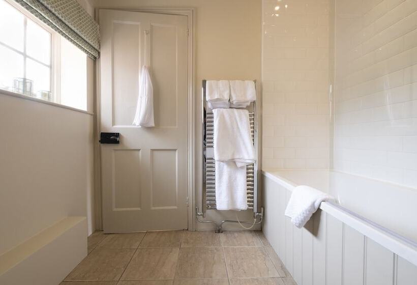 Superior Szoba, The Ship At Dunwich