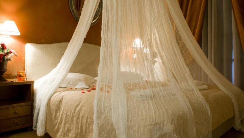 غرفة قياسية فردية, Alkistis