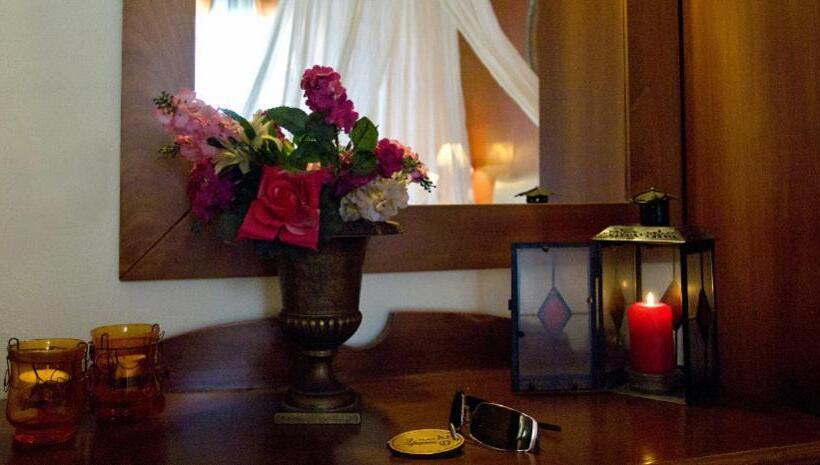 스탠다드 싱글 룸, Alkistis