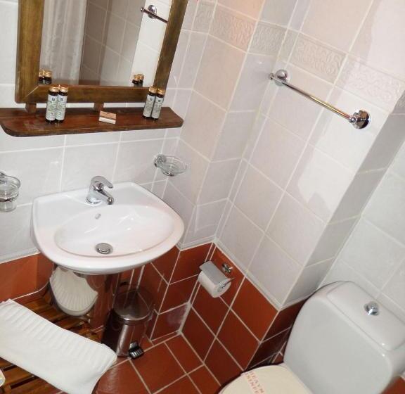 스탠다드 룸, Arhontiko Aristis