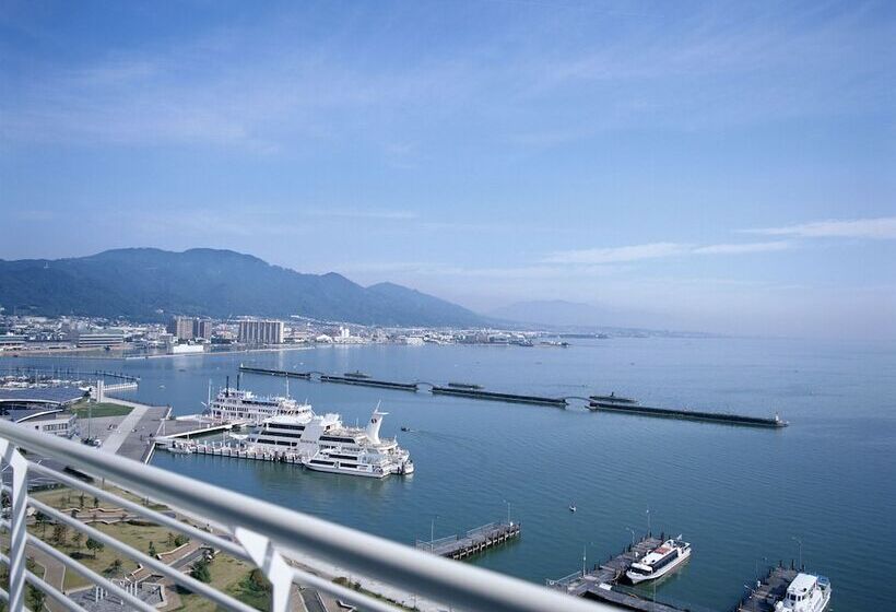 חדר דלוקס, Biwako