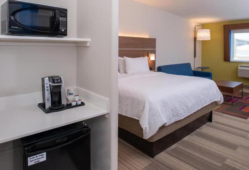 스탠다드 룸 킹사이즈 침대, Holiday Inn Express Hotel & Suites Gunnison, An Ihg