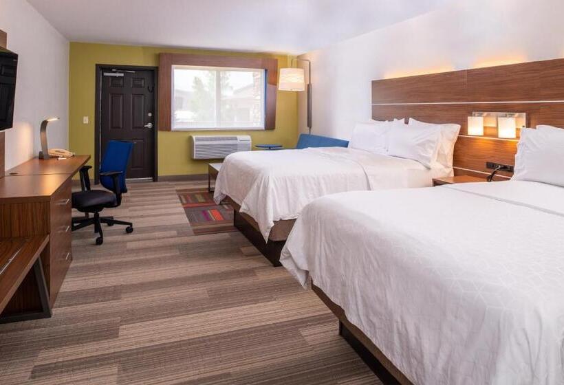 חדר סטנדרט עם נוף, Holiday Inn Express Hotel & Suites Gunnison, An Ihg