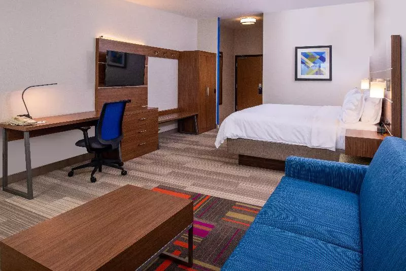 キングサイズベッドのスタンダードルーム, Holiday Inn Express Hotel & Suites Gunnison, An Ihg