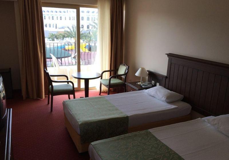 标准间, Side Palm D Or