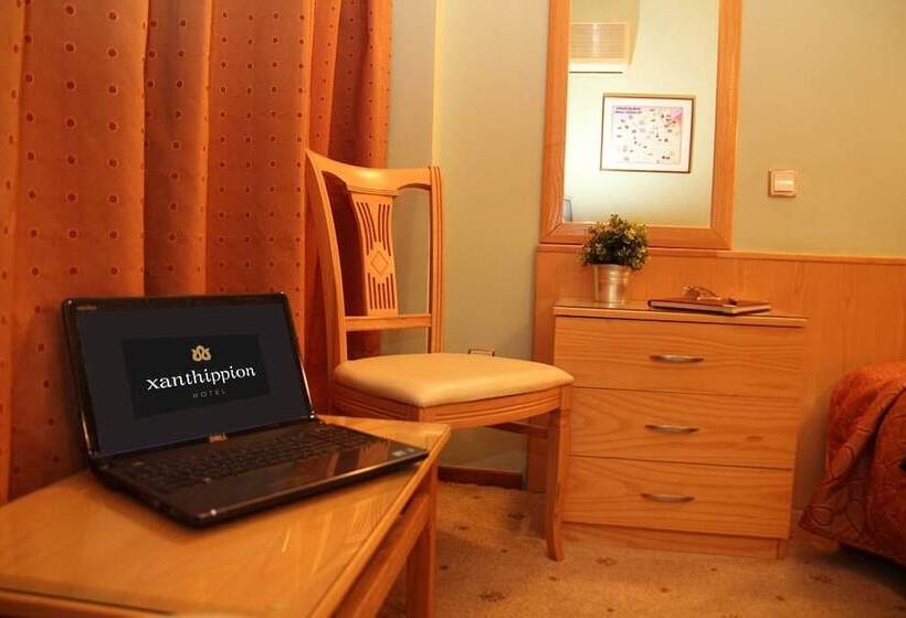Chambre Triple Standard, Xanthippion
