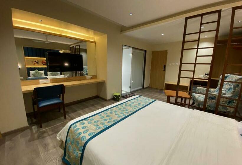 חדר סטנדרט עם מרפסת, Apex International