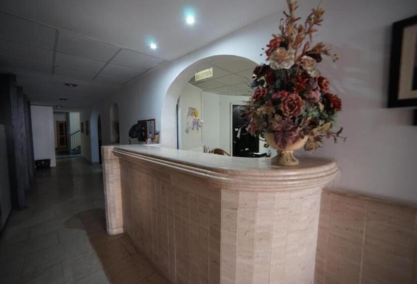 آپارتمان 1 خوابه, Qawra Point Holiday Complex