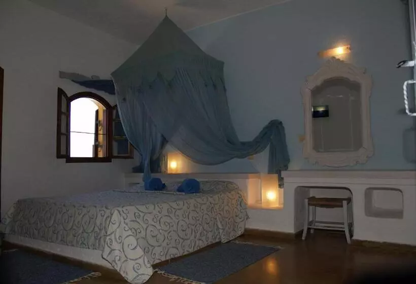 آپارتمان 1 خوابه, Cretan Village