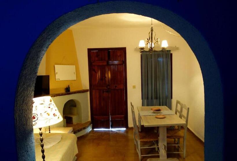 2ベッドルームアパートメント, Cretan Village