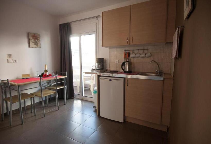 带2个卧室带海景的公寓, Elounda Sunrise Apartments