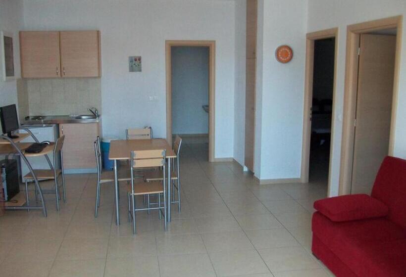 Family flat with sea view, Elounda Sunrise Apartments