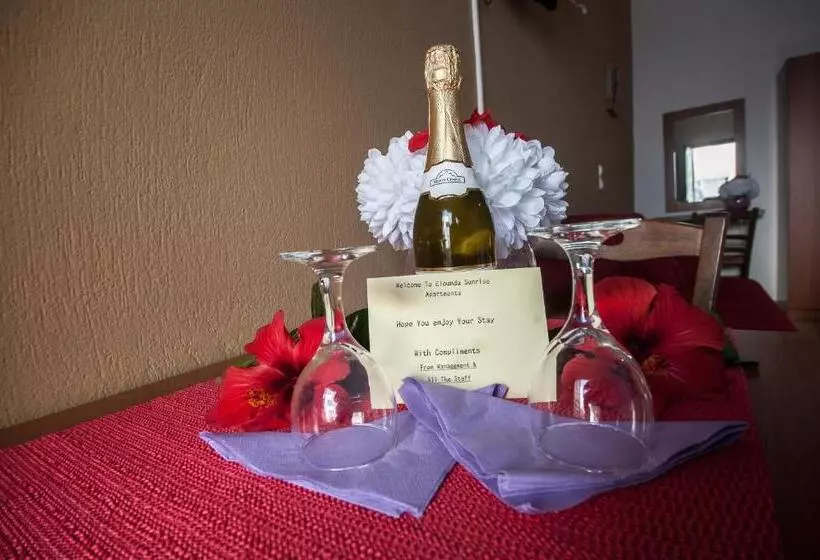 استودیو استاندارد با تراس, Elounda Sunrise Apartments