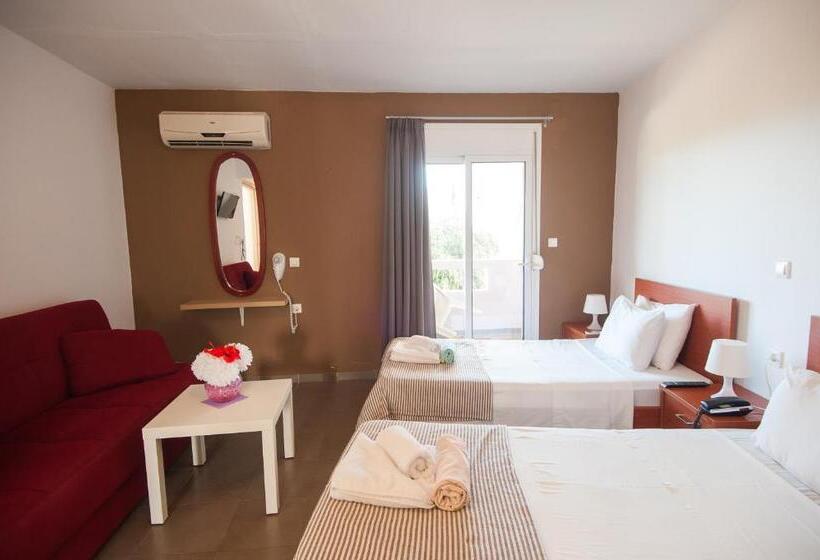 标准工作室带阳台, Elounda Sunrise Apartments