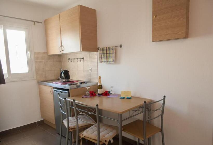 Студио Стандарт с Балконом, Elounda Sunrise Apartments