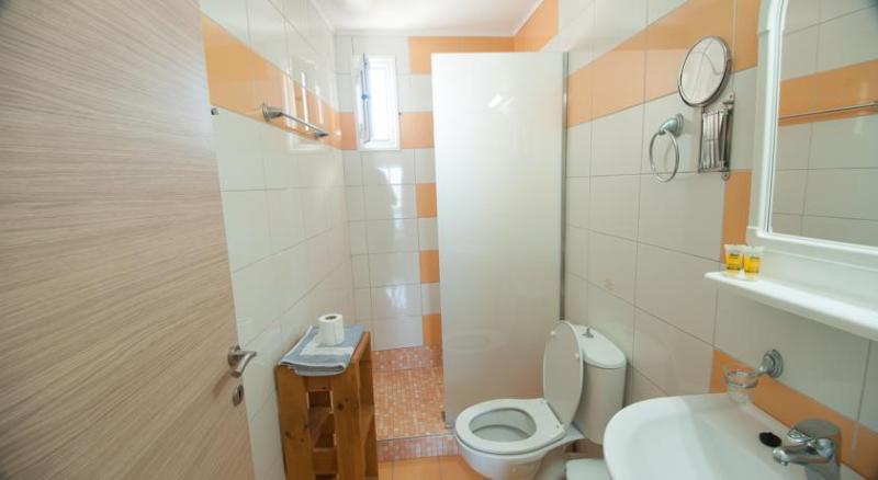 带2个卧室带海景的公寓, Elounda Sunrise Apartments