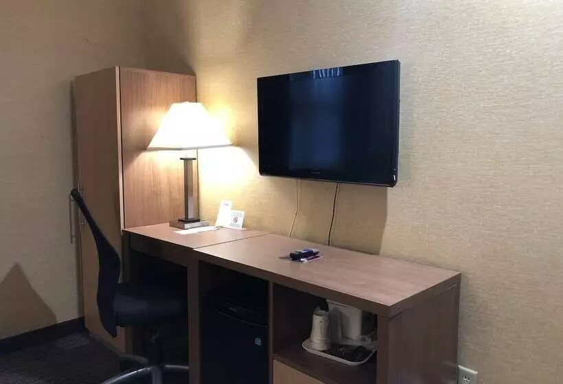 Standard-huone 2 Parivuodetta, Days Inn By Wyndham Brooklyn