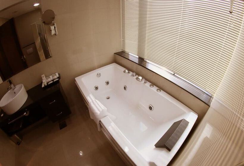 اتاق سوپریور, Diva